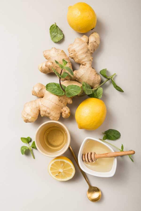 Green Tea & Ginger for Digestive Health: How It Helps & Tips